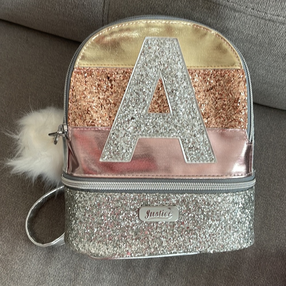 Justice Mini Backpack & Keychain - Picture 4 of 6